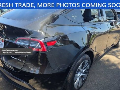 Used 2023 Tesla Model Y Long Range AWD/4WD image 5