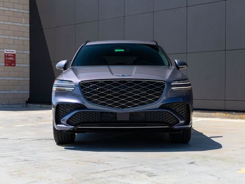 New 2026 Genesis GV70 2.5T Sport Prestige AWD/4WD image 3