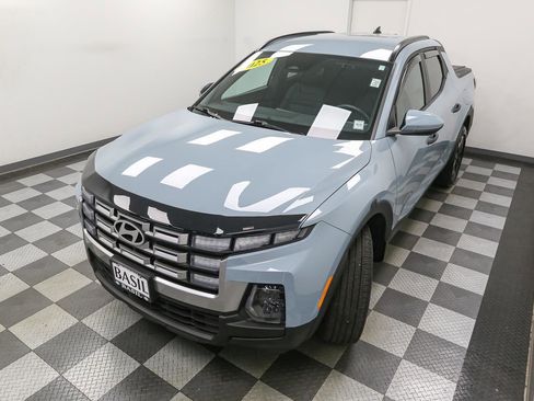 Used 2025 Hyundai Santa Cruz SEL AWD/4WD image 6