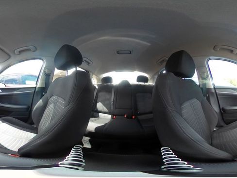 Used 2025 Kia K5 LXS image 41