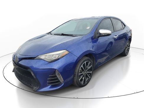 Used 2018 Toyota Corolla L image 3