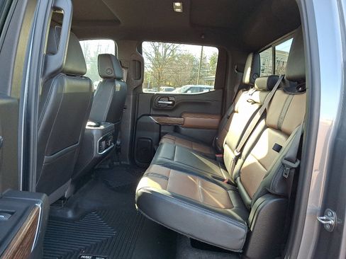 Used 2020 Chevrolet Silverado 1500 High Country image 10