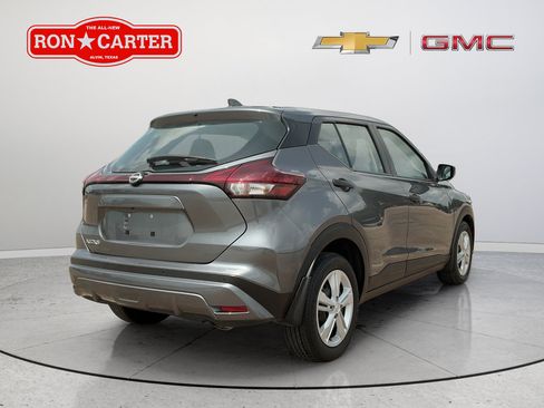 Used 2024 Nissan Kicks S FWD image 6