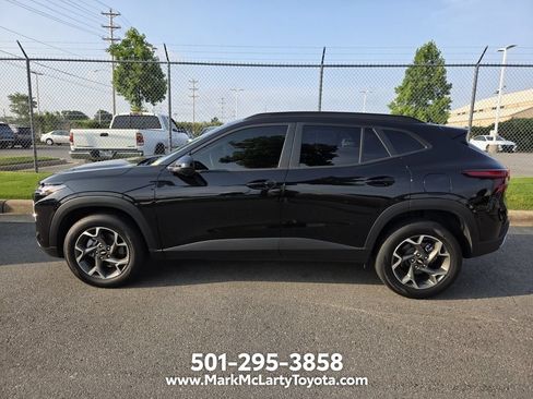 Used 2025 Chevrolet Trax LT w/ Driver Confidence Package FWD image 7