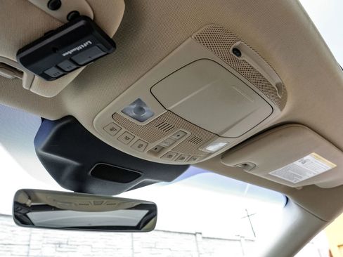 Used 2019 Lincoln Nautilus Reserve image 30