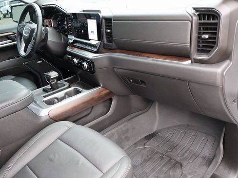 Used 2024 GMC Sierra 1500 SLT w/ SLT Premium Plus Package image 12