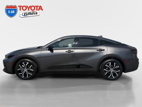Certified 2024 Toyota Crown AWD/4WD image 2