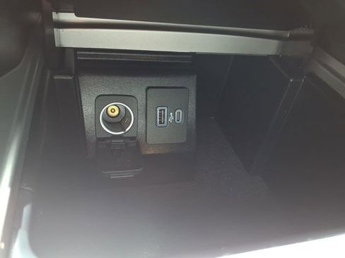 Used 2023 Ford Explorer ST w/ Equipment Group 401A AWD/4WD image 23