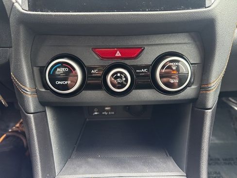 Used 2023 Subaru Crosstrek 2.0i Premium image 15