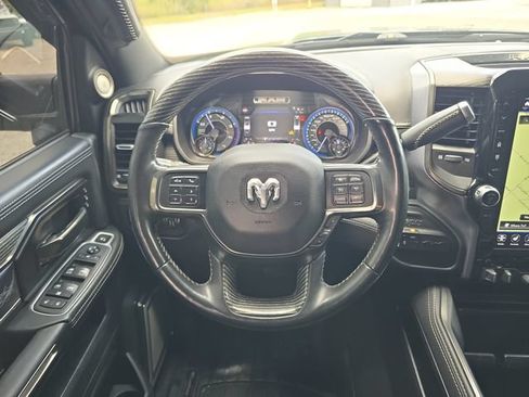 Used 2021 RAM 2500 Limited AWD/4WD image 10
