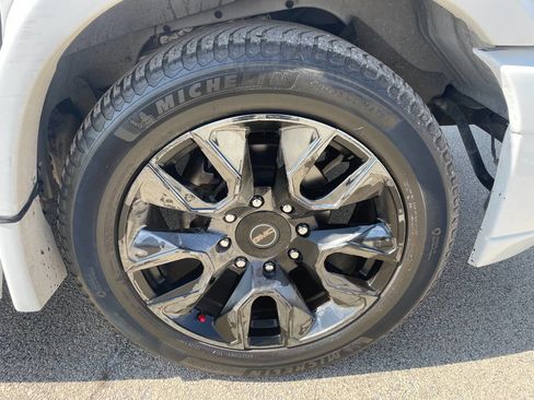 Used 2023 GMC Savana 2500 Extended image 12