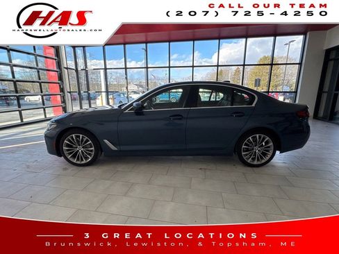 Used 2023 BMW 530i xDrive w/ Convenience Package image 2