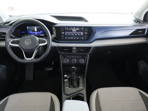 Certified 2022 Volkswagen Taos SE FWD image 23