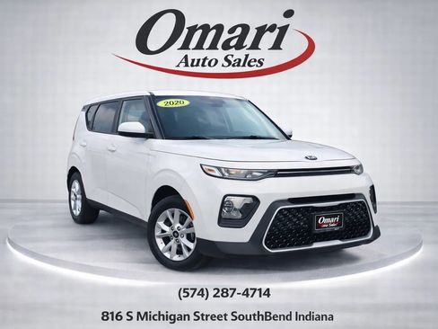 Used 2020 Kia Soul S image 1