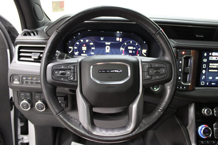 Used 2023 GMC Yukon Denali Ultimate AWD/4WD image 37