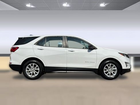 Used 2020 Chevrolet Equinox LS FWD image 7