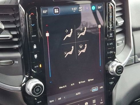 Used 2025 RAM 2500 Big Horn image 17