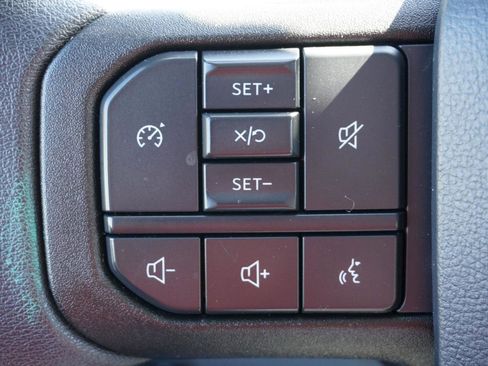 Used 2023 Ford F350 XLT w/ 360-Degree Camera Package AWD/4WD image 12