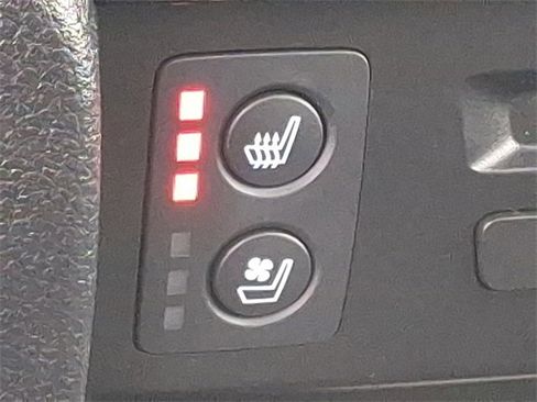 Certified 2022 Honda Pilot Black Edition image 22