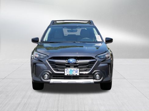 Used 2023 Subaru Outback Limited XT AWD/4WD image 2