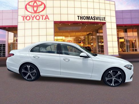 Used 2024 Mercedes-Benz C 300 Sedan image 4