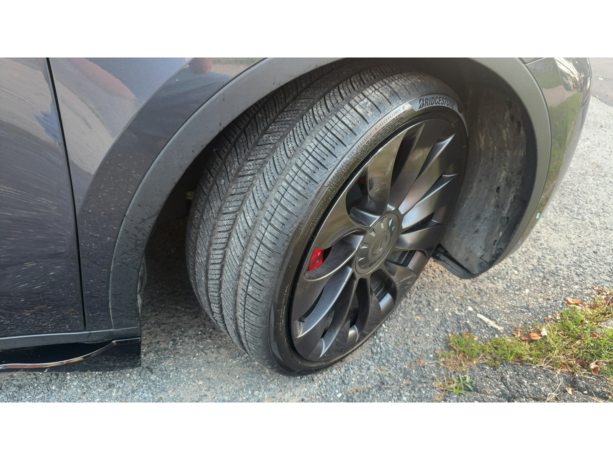 Used 2022 Tesla Model Y Performance AWD/4WD image 12