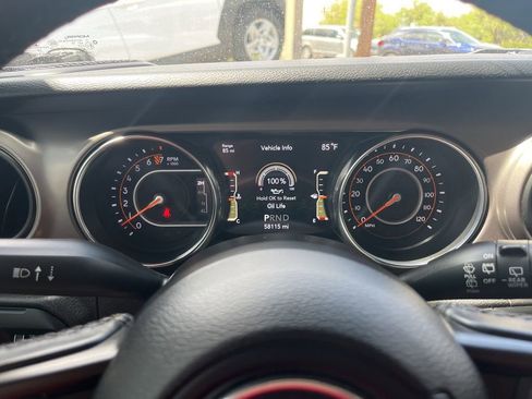 Used 2020 Jeep Wrangler Unlimited Sport S image 19