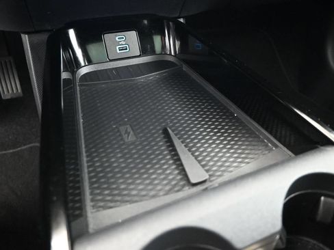 Used 2023 Ford Mustang Mach-E Premium RWD image 17