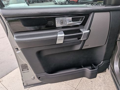 Used 2011 Land Rover LR4 HSE image 13