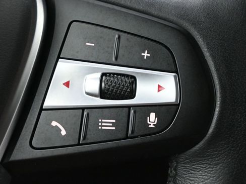 Used 2025 BMW X5 xDrive40i AWD/4WD image 9