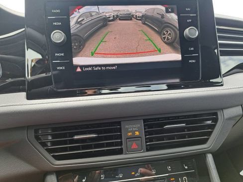New 2026 Volkswagen Jetta SEL FWD image 10