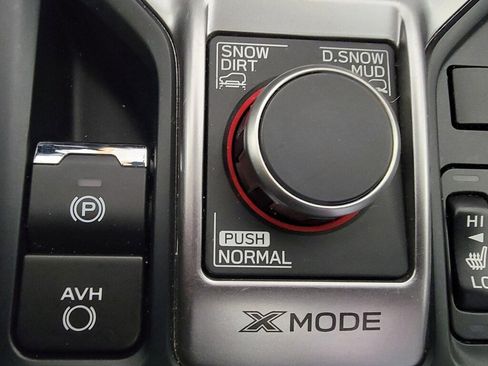 Used 2023 Subaru Forester Limited image 30