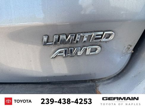 Used 2012 Toyota Sienna Limited w/ Premium Pkg image 7