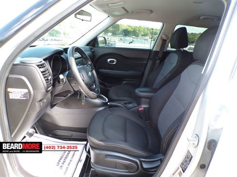 Used 2018 Kia Soul + image 23