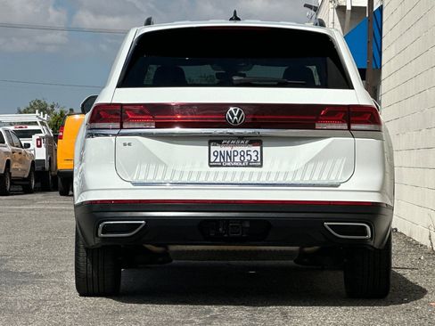Used 2024 Volkswagen Atlas SE FWD image 5