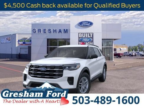 New 2026 Ford Explorer Active AWD/4WD image 2
