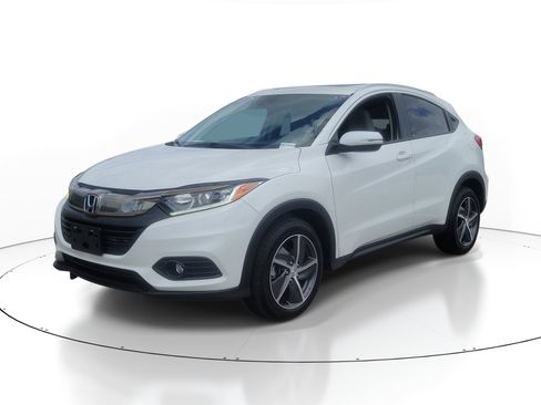 Used 2021 Honda HR-V EX-L image 3