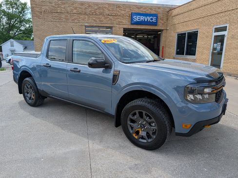 Used 2024 Ford Maverick Tremor w/ Tremor Off-Road Package AWD/4WD image 4