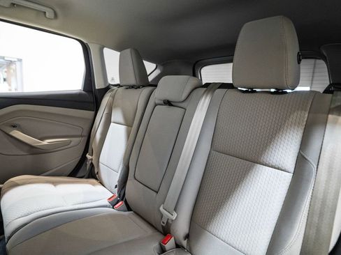 Used 2017 Ford Escape SE w/ Equipment Group 201A image 29