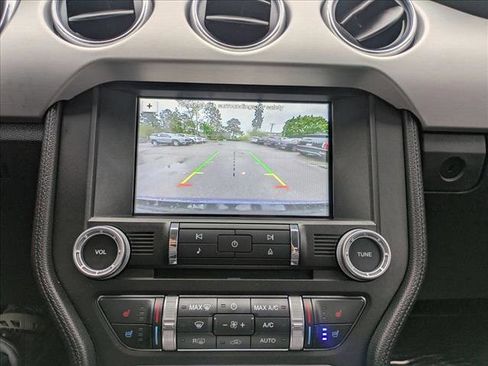 Used 2016 Ford Mustang GT Premium image 14