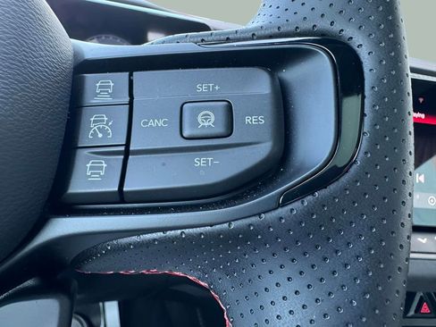 Used 2024 Dodge Charger Daytona Scat Pack w/ Plus Group AWD/4WD image 21