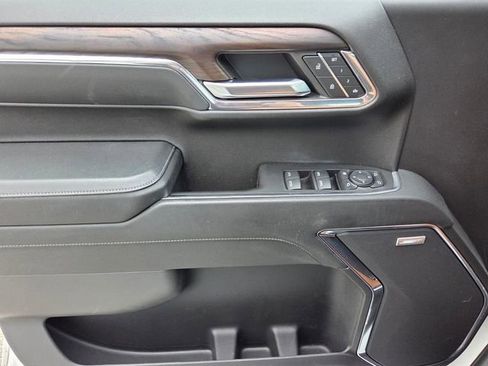 Used 2023 GMC Sierra 1500 SLT w/ SLT Premium Plus Package image 17