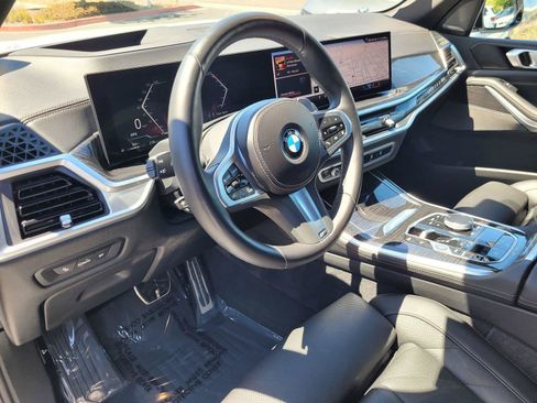 Used 2025 BMW X5 xDrive40i w/ M Sport Package AWD/4WD image 12