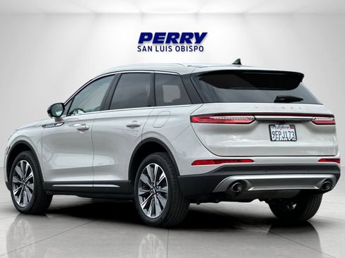 Used 2022 Lincoln Corsair Reserve w/ Elements Package image 5