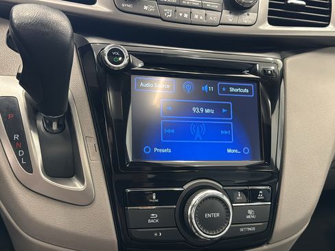 Used 2016 Honda Odyssey EX-L image 19