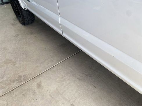 Used 2022 Ford F350 Platinum w/ Tremor Off-Road Package image 27