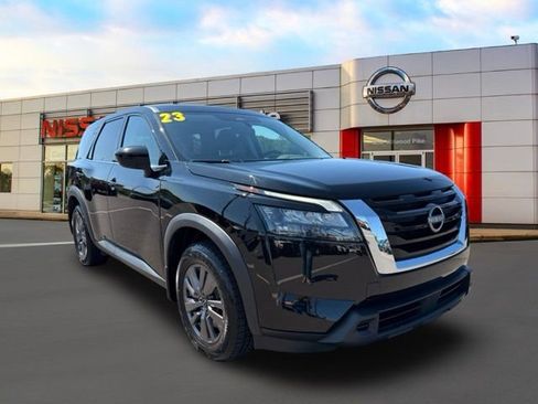 Certified 2023 Nissan Pathfinder S AWD/4WD image 1