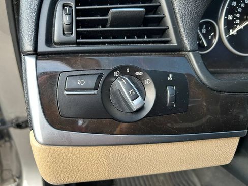 Used 2016 BMW 528i Sedan RWD image 19