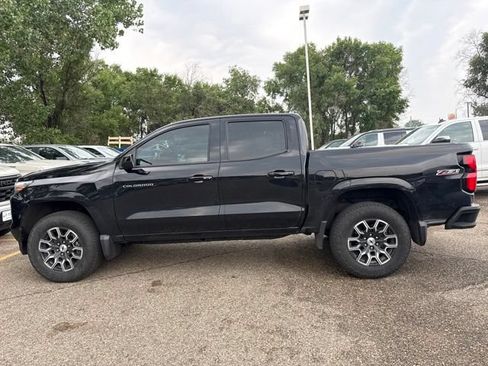 Used 2023 Chevrolet Colorado Z71 w/ Z71 Convenience Package 2 AWD/4WD image 7