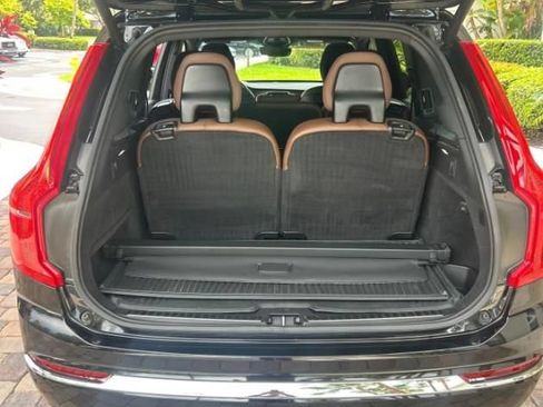 Used 2024 Volvo XC90 B6 Plus w/ Protection Package AWD/4WD image 5